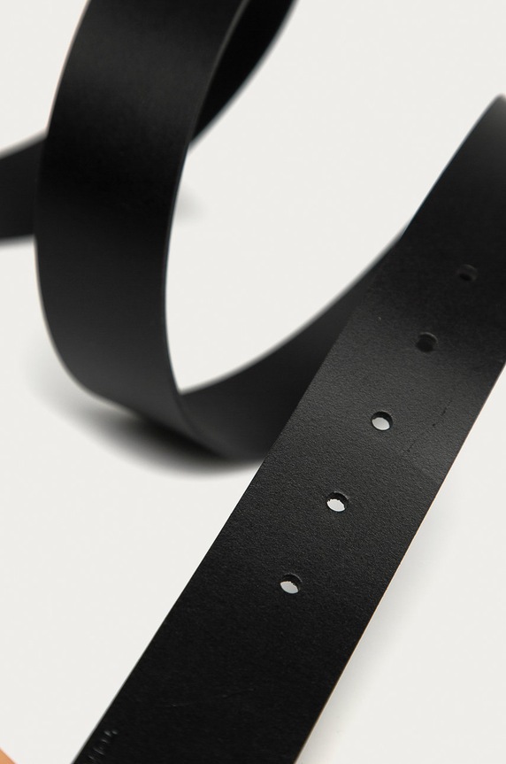 Tom Tailor pasek skórzany 00611.0010 czarny AA00