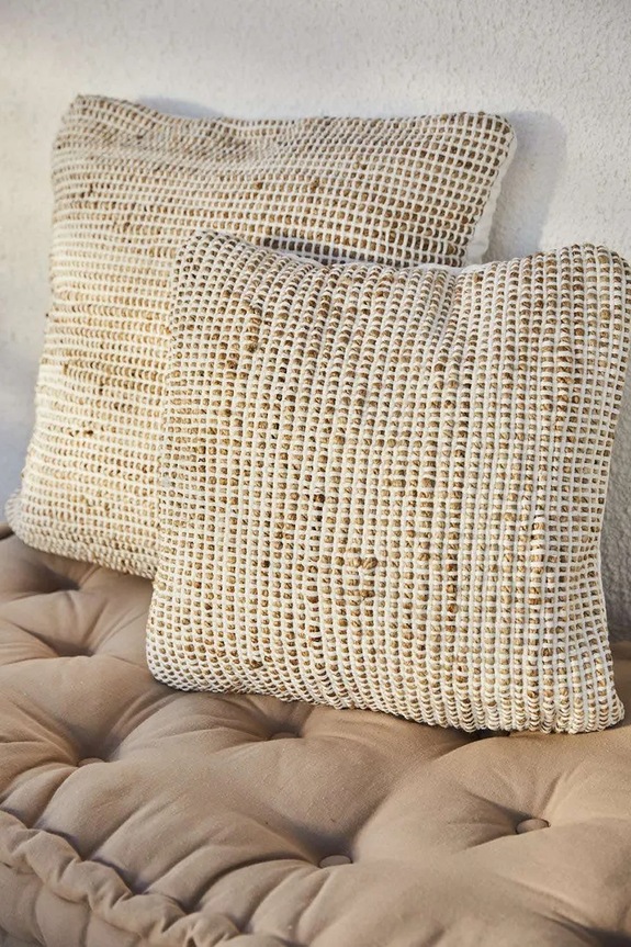 Salotto e camera Calma House federa West 45 x 45 cm WEST.45.CRU beige