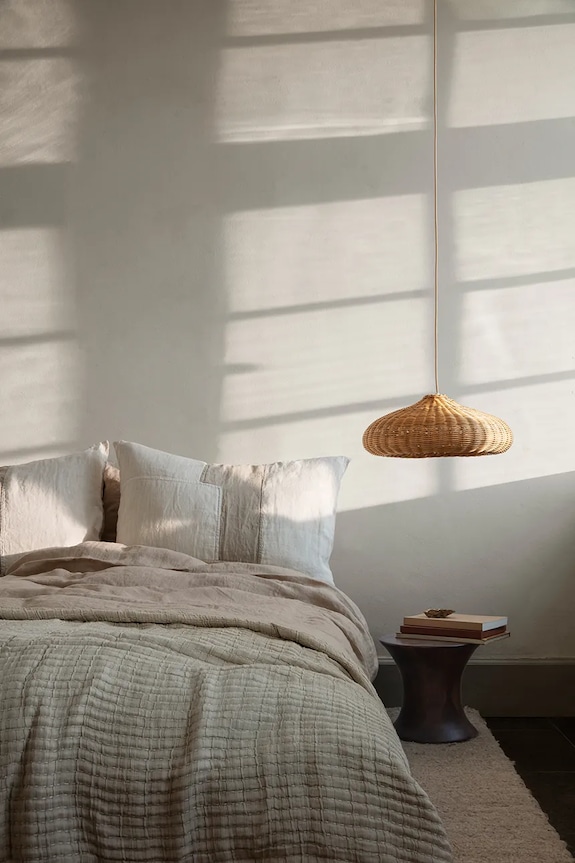 ferm LIVING poduszka ozdobna Part cushion 1104265611 biały AA00