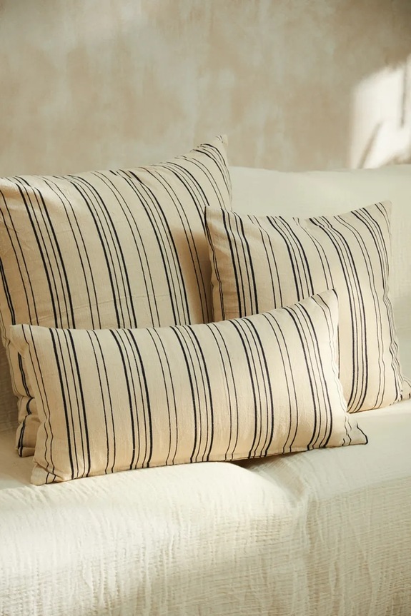 Pamučna jastučnica Calma House Leucate 45 x 45 cm bež LEUCATE.45.AZU