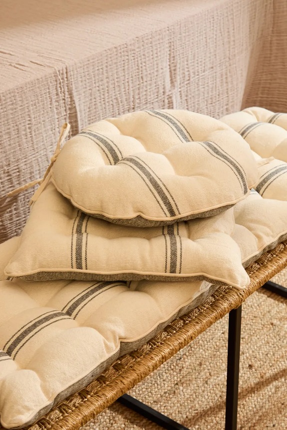 Βαμβακερό μαξιλάρι για καρέκλα Calma House 40 x 40 x 4 cm BARI.40G.GRO