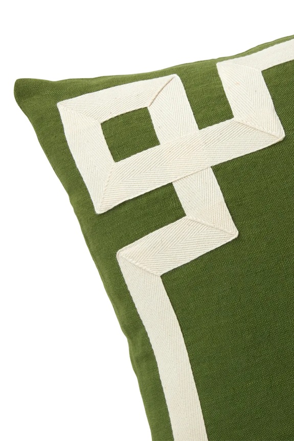 Living și dormitor Olivier Desforges față de pernă decorativă din in ACHILLE Palme 45 x 45 cm 1069053 verde