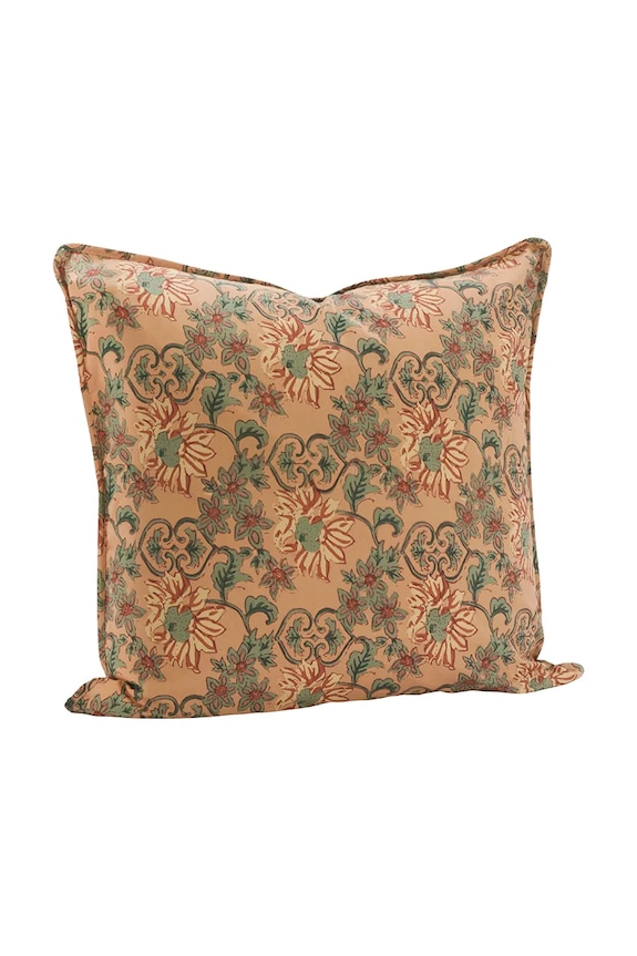 Madam Stoltz față de pernă decorativă din bumbac 50 x 50 cm multicolor CCP.5050.325