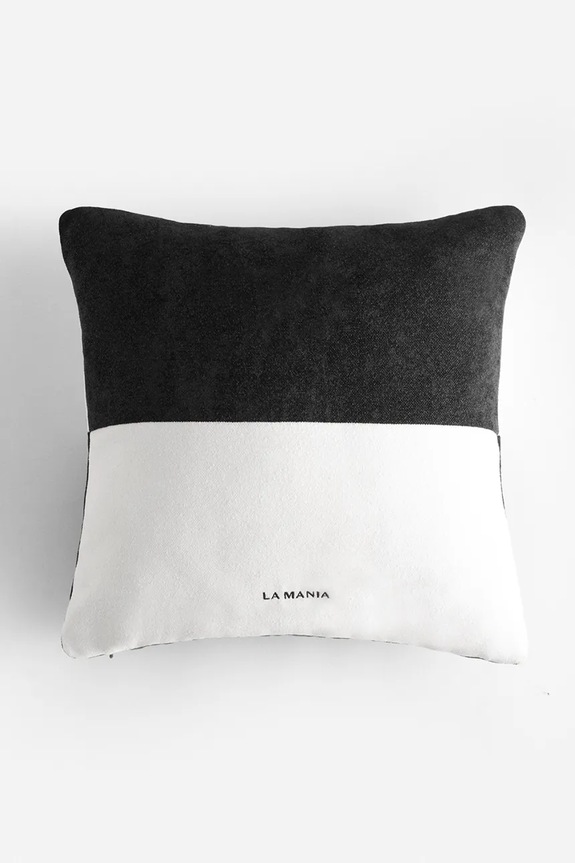 La Mania poduszka dekoracyjna 50 x 50 cm biały 5902037040057