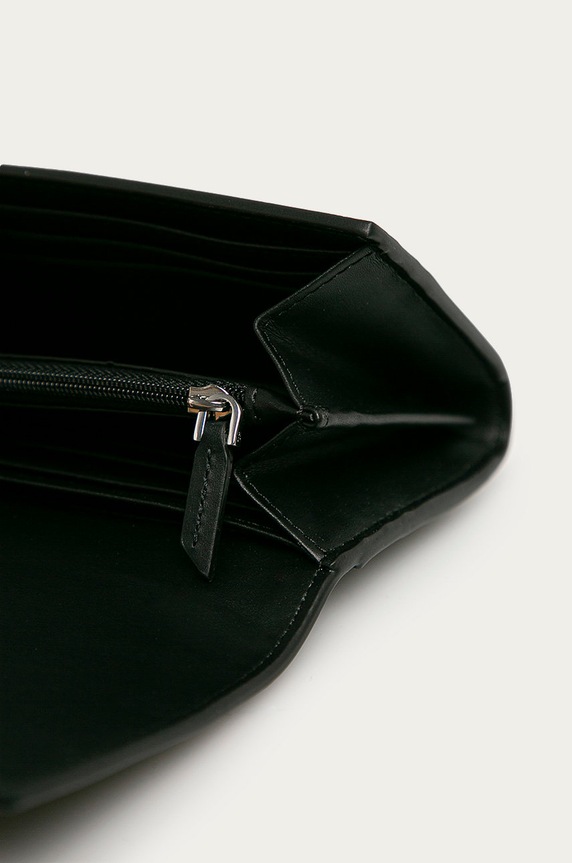 Calvin Klein - Portfel czarny K60K607453.NOS