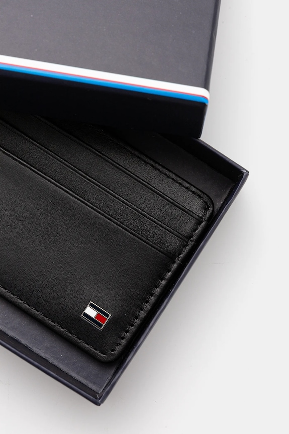 Tommy Hilfiger usnjena denarnica Eton črna AM0AM00653