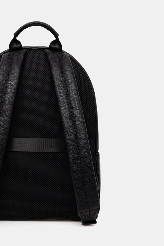 Armani Exchange plecak męski z imitacji skóry czarny XM002609.AF22662.NOS