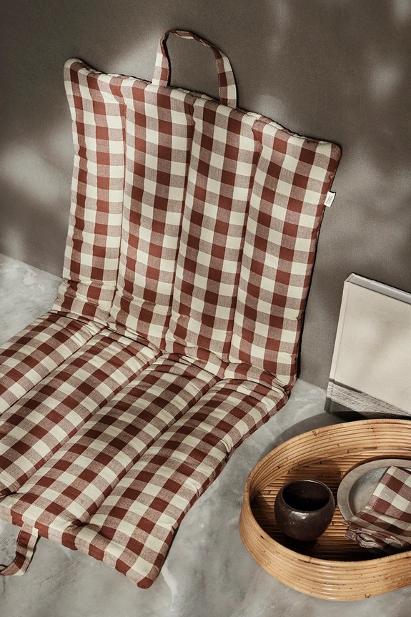 ferm LIVING poduszka na krzesło Bothy 70 x 100 cm brązowy 1104269063