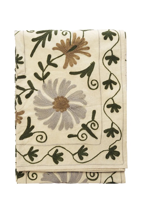 Prekrivač Madam Stoltz 130 x 180 cm šarena 1024.03A