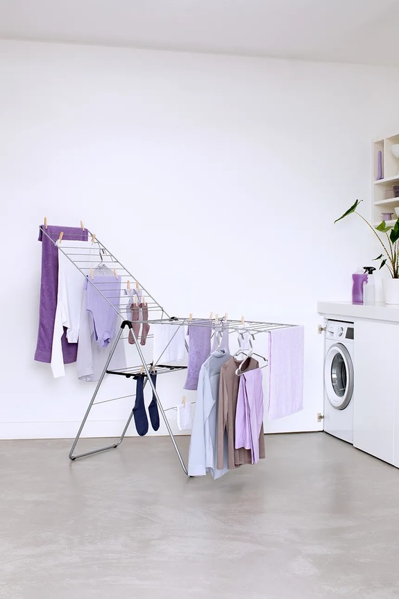 Brabantia sušiak na bielizeň z nehrdzavejúcej ocele 25 m 403484 strieborná