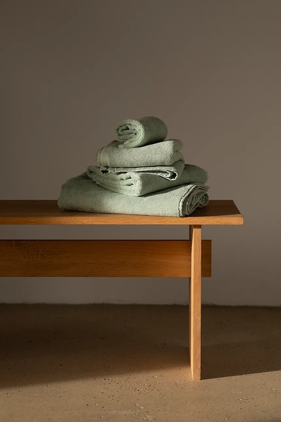Baie Bongusta prosop mediu din bumbac Naram 70 x 140 cm BON12.016 verde
