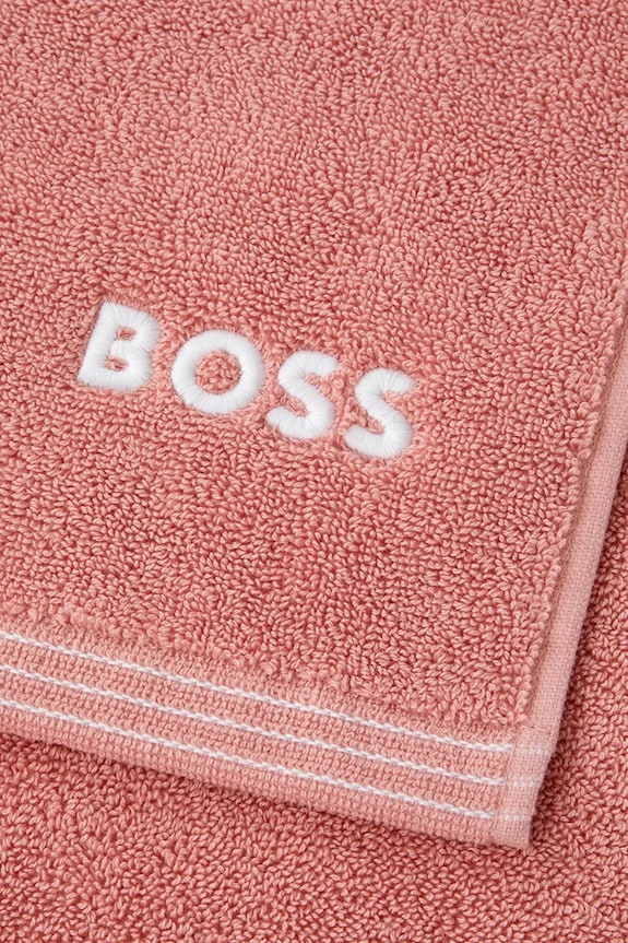 Łazienka BOSS średni ręcznik bawełniany EDGE Blush 70 x 140 cm 1063645 różowy