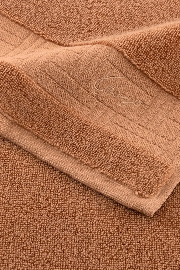 Łazienka Kenzo średni ręcznik bawełniany KWEAVE Cannelle 70 x 140 cm 1070381 brązowy