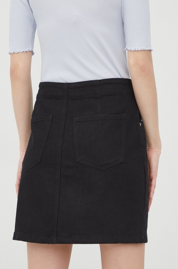 Oblečení Sukně Vero Moda 10258105.Black černá