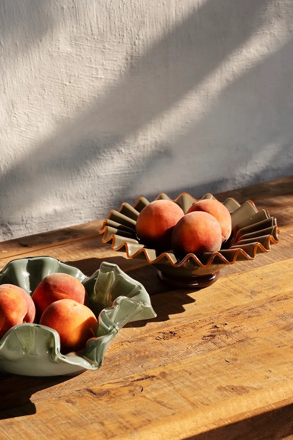 Κουζίνα και μπαρ Madam Stoltz μεγάλο μπολ για φρούτα από χρωματισμένο γυαλί 23 x 8 cm 2411634.GB πράσινο