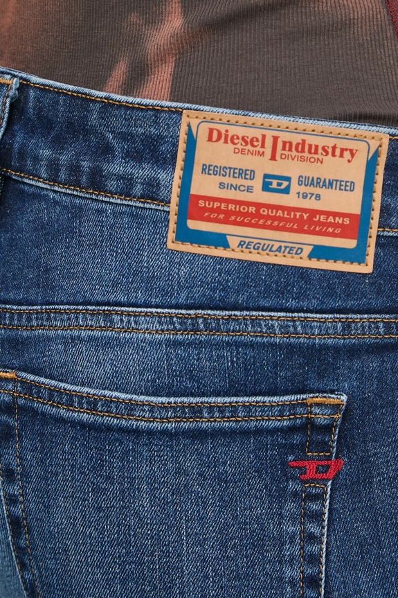 Diesel jeansy granatowy A12337.09I28