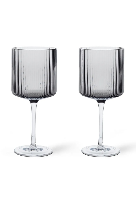 ferm LIVING zestaw kieliszków do wina 325 ml 2-pack czarny 1104270092