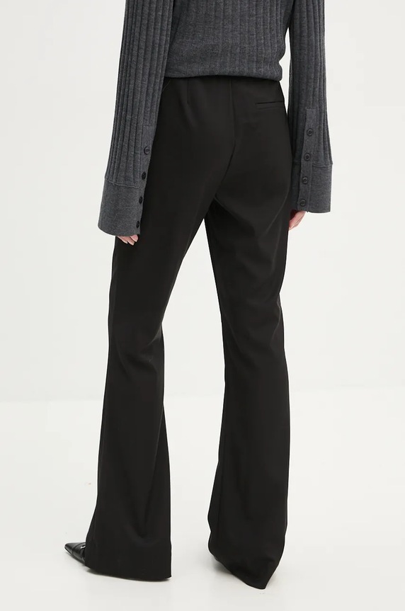 Ruházat Gestuz nadrág 10905924 fekete