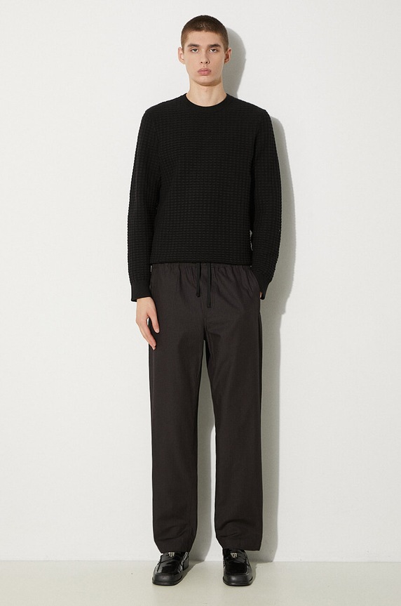 Wood Wood spodnie bawełniane Stanley Crispy Check Trousers 12235008.5274 czarny AA00