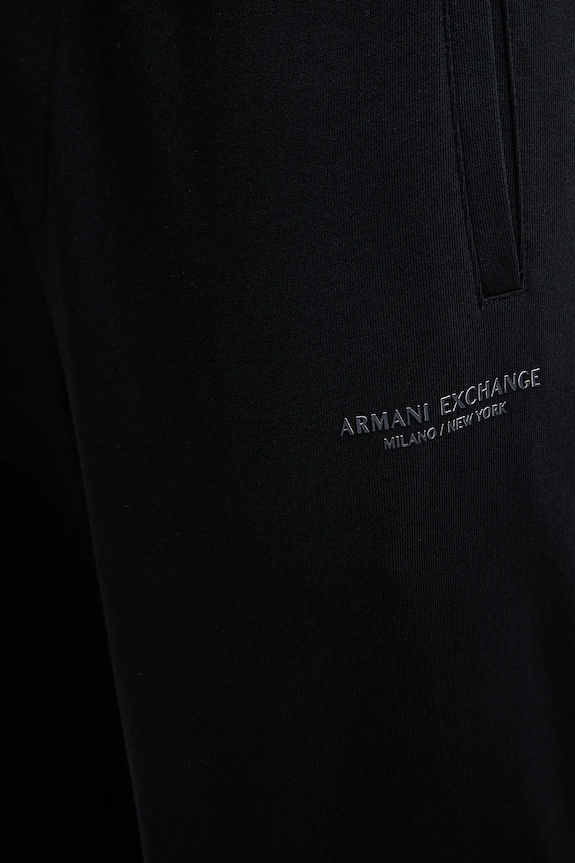 Бавовняні спортивні штани Armani Exchange темно-синій XM001299.AF20934.NOS