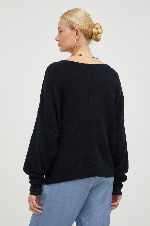 Odzież American Vintage sweter z domieszką wełny PULL ML COL BATEAU DAM225 czarny
