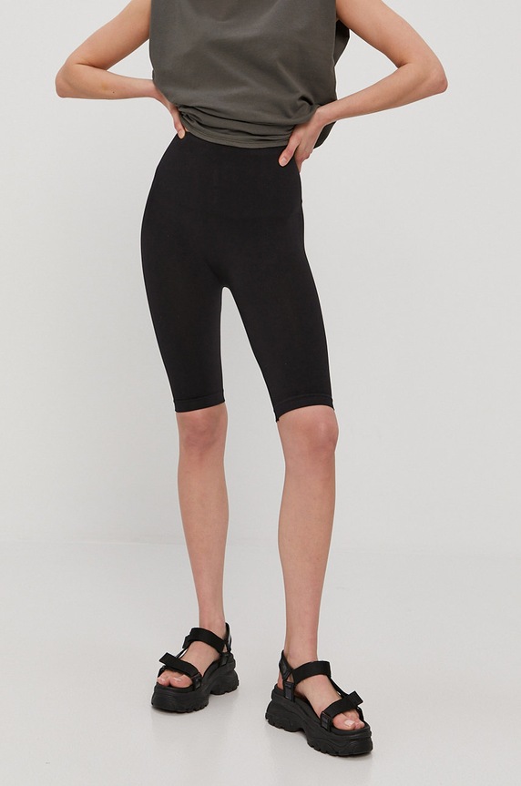 Pieces Szorty dzianina czarny 17057057