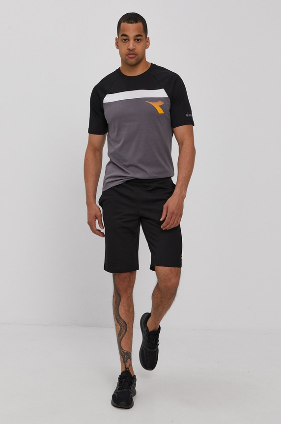 EA7 Emporio Armani szorty bawełniane 8NPS02.PJ05Z czarny SS24