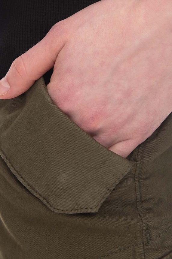 Σορτς Alpha Industries Combat Short 116210 142 116210.142 πράσινο SS24