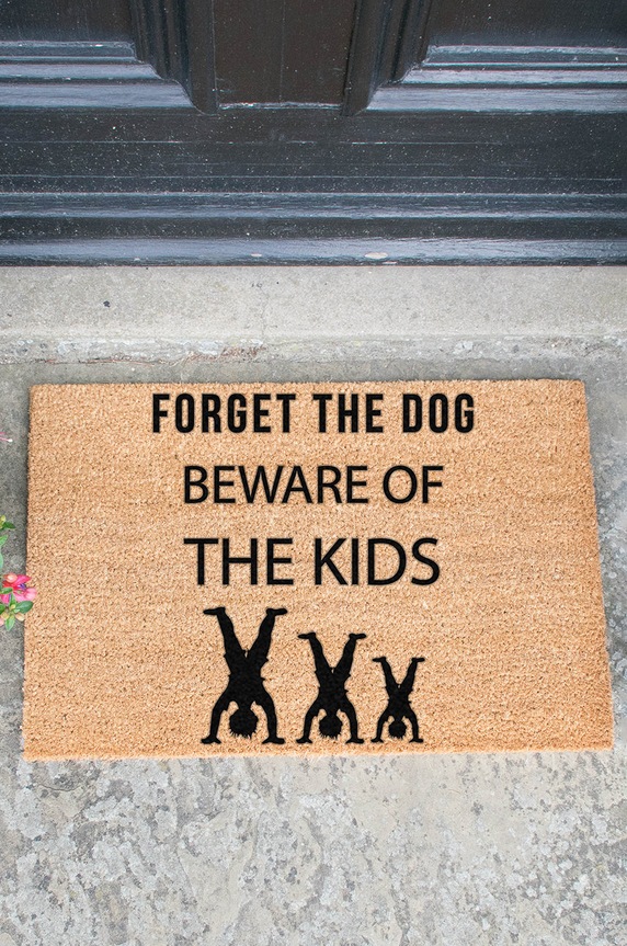 Χαλάκι Artsy Doormats Quirky Collection TYPO.BEWAREKIDS μπεζ AA00