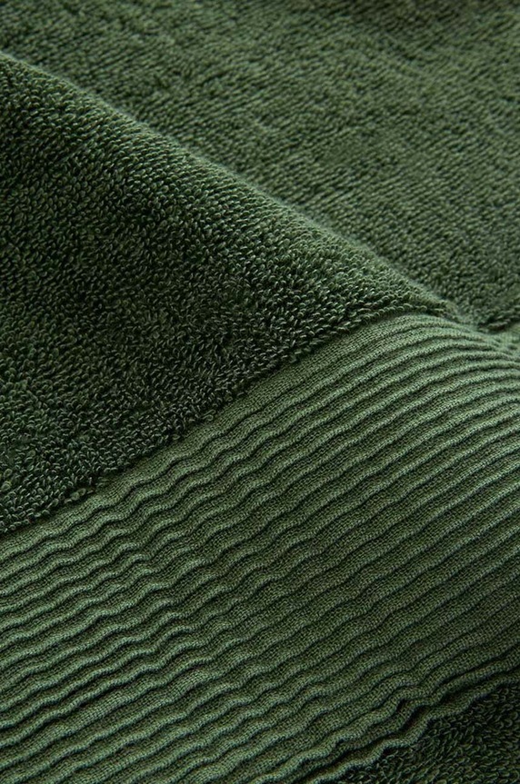 Μικρή βαμβακερή πετσέτα Lacoste LLECROCO 50 x 100 cm 972177 πράσινο