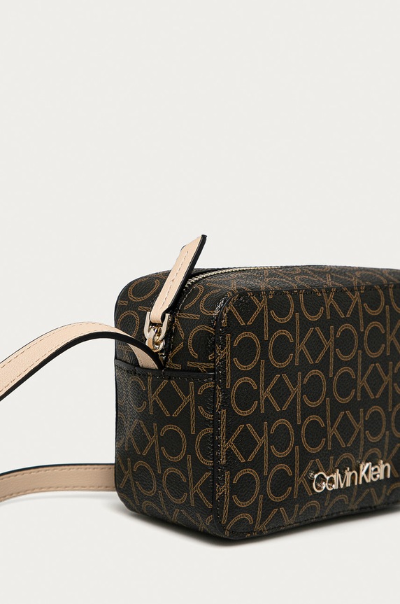 Akcesoria Calvin Klein - Torebka K60K607449.NOS brązowy