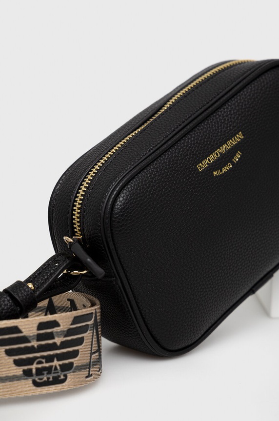 Kabelka Emporio Armani čierna Y3H276.YFO5B.NOS