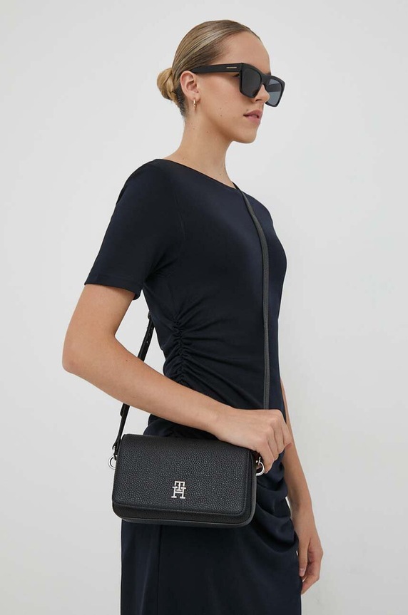Tommy Hilfiger torebka AW0AW15180.NOS