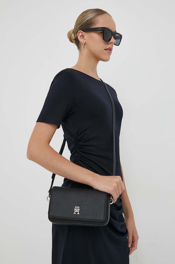 Tommy Hilfiger torebka AW0AW15180.NOS