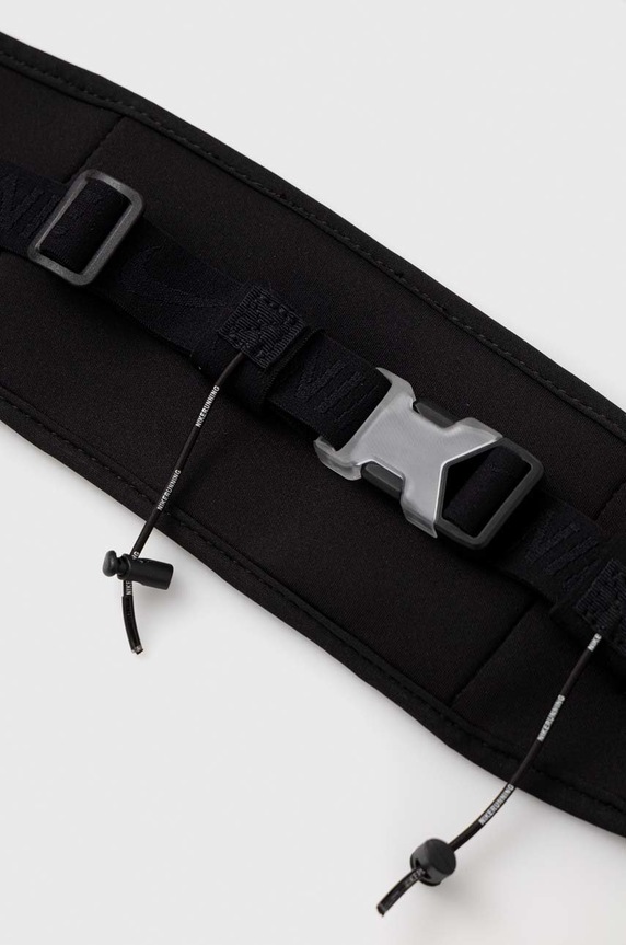 Nike övtáska futáshoz N.100.0512.013 fekete AA00