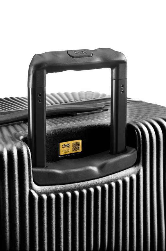 Crash Baggage walizka STRIPE Medium size 68x45x26 cm CB152