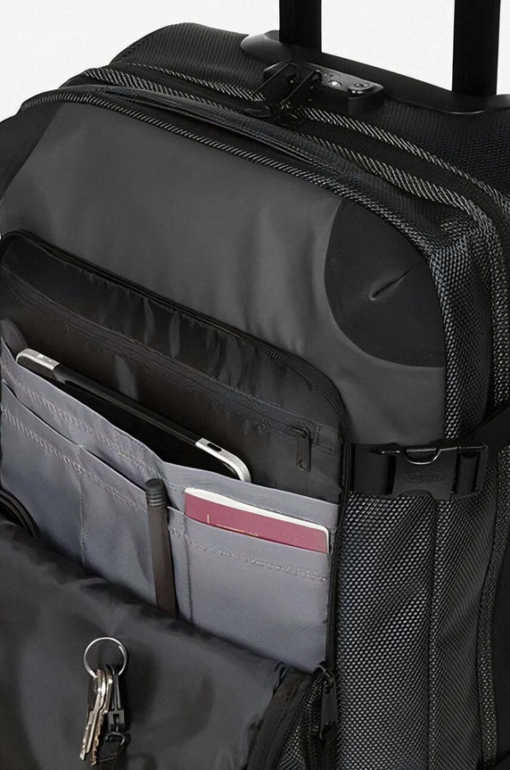 Kufr Eastpak Tranverz CNNCT S EK94D80W černá