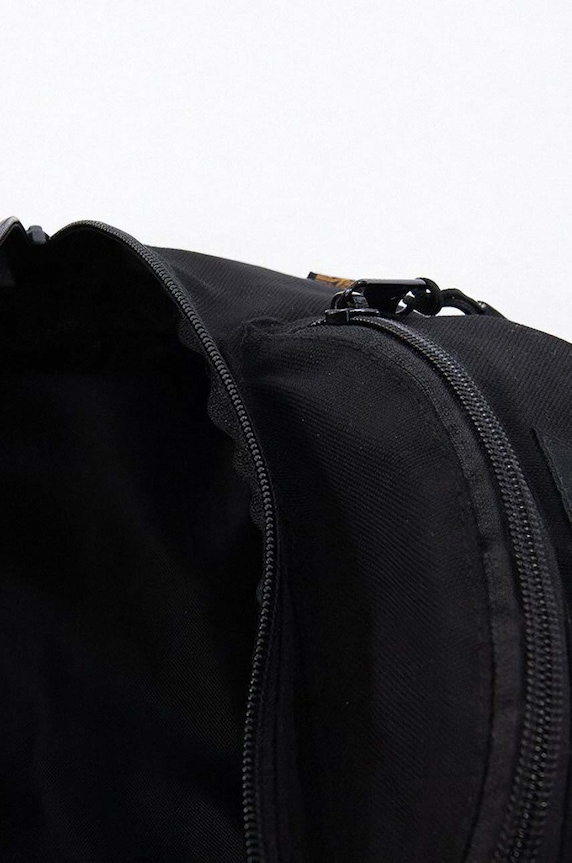 Ledvinka Alpha Industries Torba Alpha Industries Big Waist Bag 126909 03 126909.03 černá