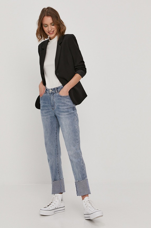 Pieces T-shirt 17101643 biały AA00