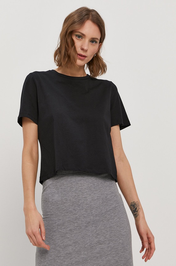 Pieces T-shirt pozostałe czarny 17109209