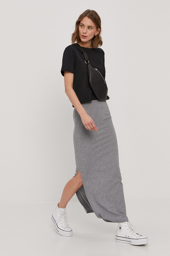 Pieces T-shirt 17109209 czarny AA00