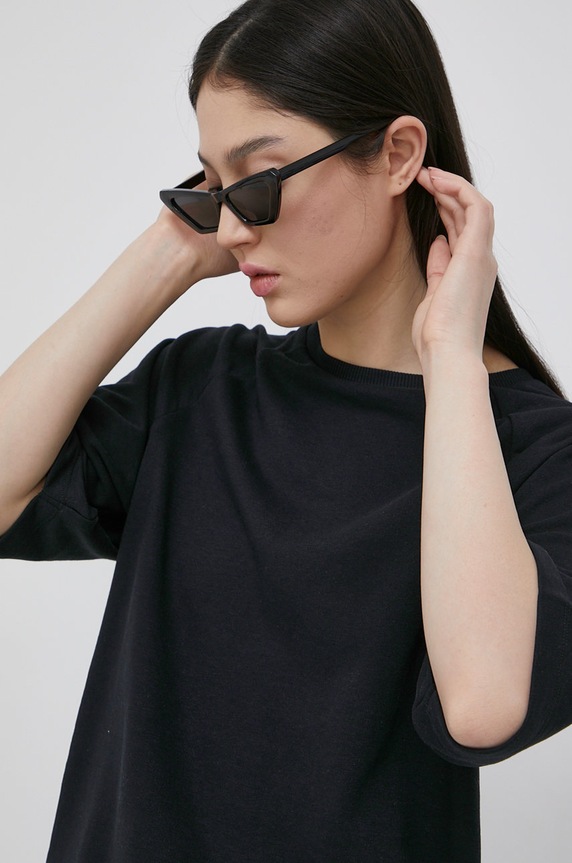 Only kratka majica črna 15246888.Black