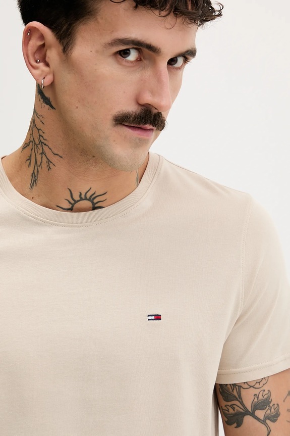 Tommy Jeans t-shirt férfi pamut bézs DM0DM04411