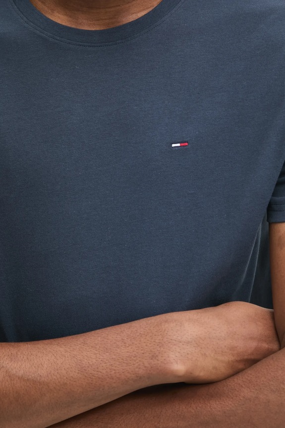 Tommy Jeans T-shirt ανδρικό βαμβακερό DM0DM04411 σκούρο μπλε