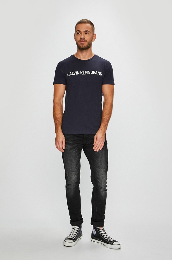 Calvin Klein Jeans - Pánske tričko J30J307855 tmavomodrá AA00