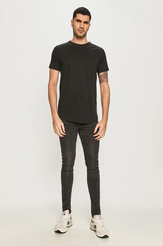 Jack & Jones T-shirt 12164936 czarny AA00