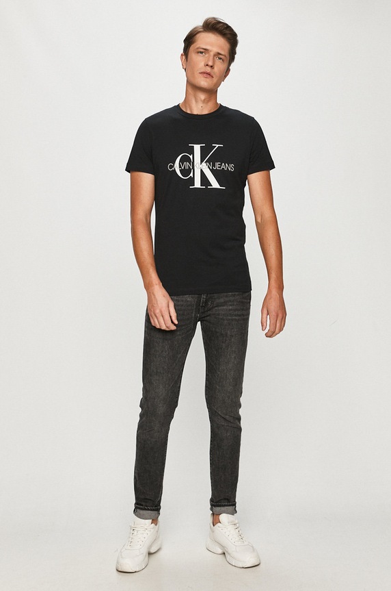 Calvin Klein Jeans - Tričko J30J314314.NOS čierna SS24