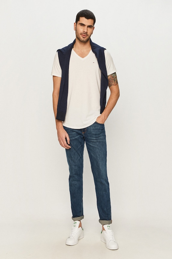 Tommy Jeans t-shirt DM0DM09587 fehér AA00