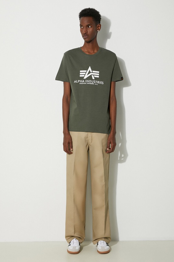 Хлопковая футболка Alpha Industries Basic T-Shirt 100501.142 зелёный SS25