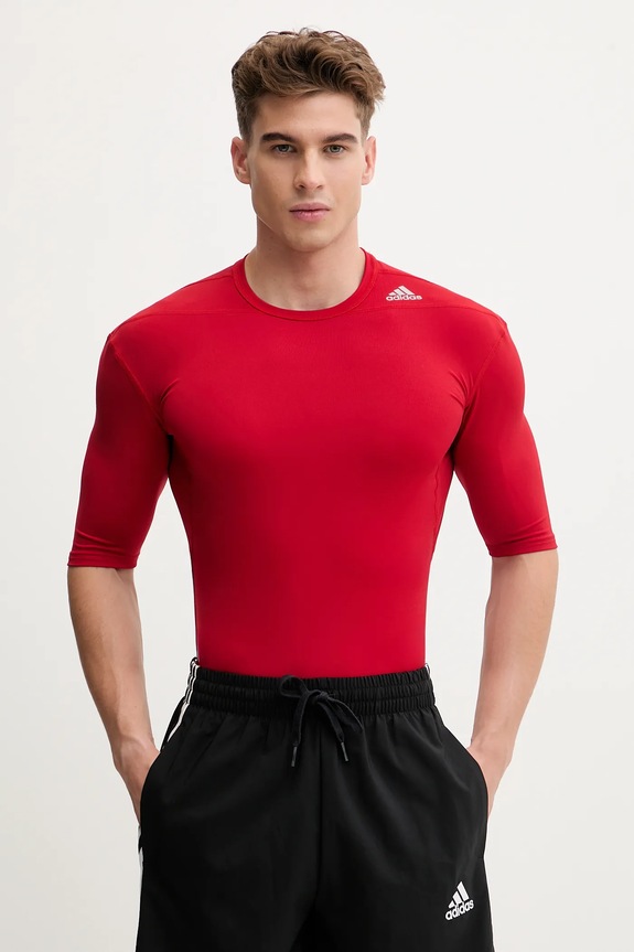 Μπλουζάκι προπόνησης adidas TECHFIT BASE με ελαστάν κόκκινο D82089